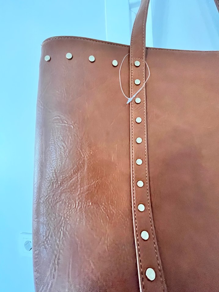Kahverengi Parlak Deri Kadın Çanta - Görsel 3