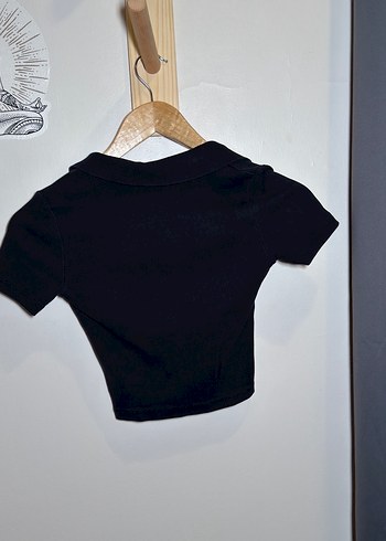 Kadın Siyah V Yaka crop - Görsel 2