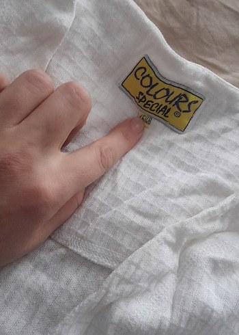 Beyaz Keten V Yaka Düğmeli Hamile Gömleği - Görsel 3