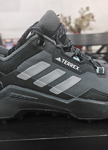 37 Beden Adidas Terrex A X 4 Gore- Tex yürüyüş ayakkabısı