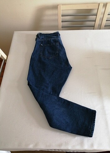 Kemerli Pantolon 