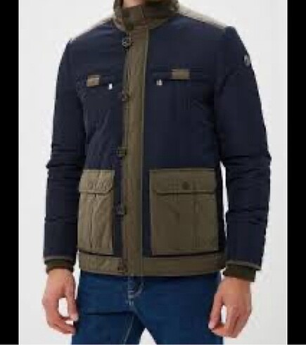 TRUSSARDI HAKİM YAKA MONT