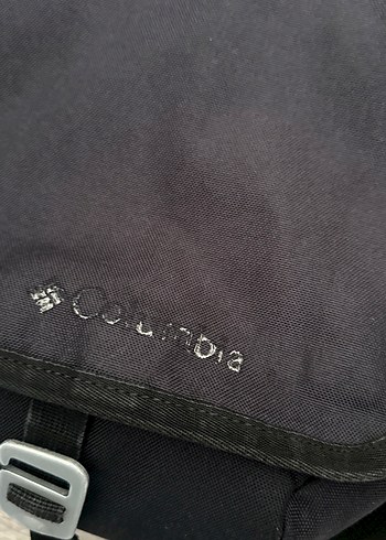 Orjinal columbia çanta iki sezon kullanıldı yenisi çok pahalı - Görsel 2