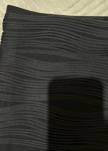 Siyah Pilili Mini Etek - Görsel 2