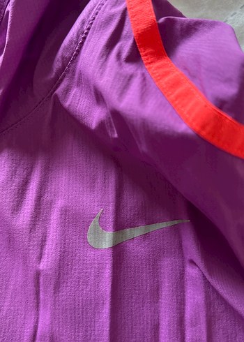 Mor Parlak Kapüşonlu ruzgarlik - Görsel 2