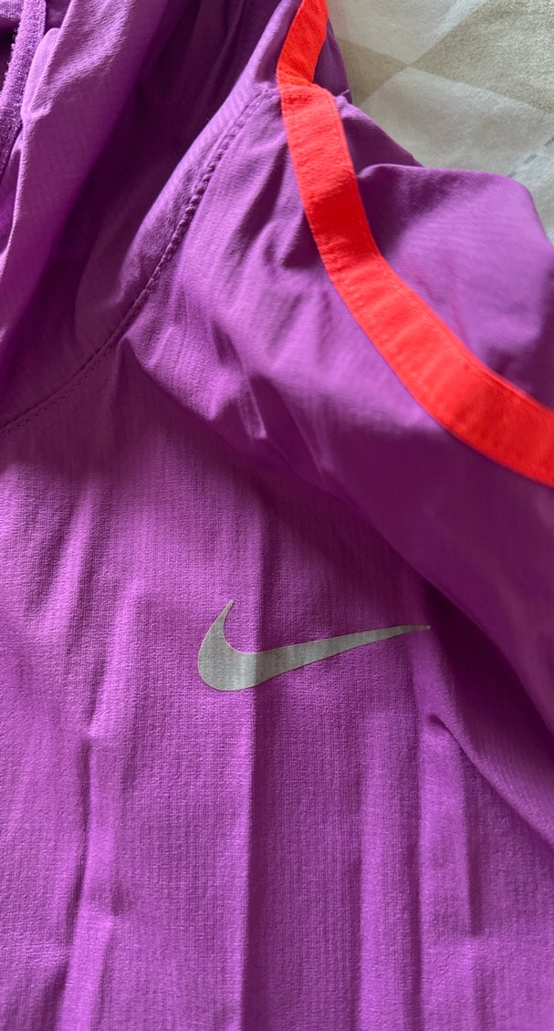 Mor Parlak Kapüşonlu ruzgarlik - Görsel 2