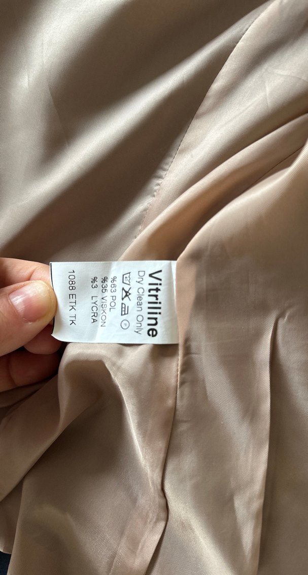 Lacivert takım tam resminirtamlar
İçin kaliteli şık mağaza
Mali - Görsel 5