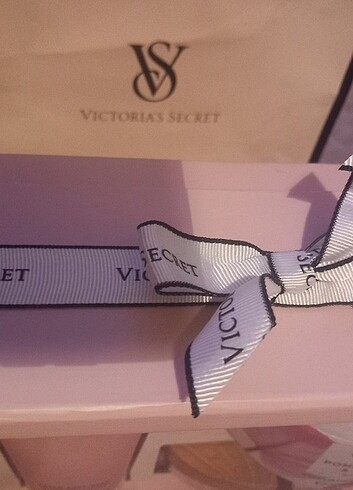 Victoria's Secret hediye seti - Görsel 9