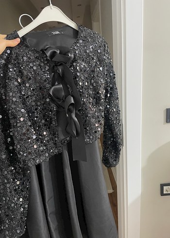 Siyah İşlemeli Payetli Bolero - Görsel 3