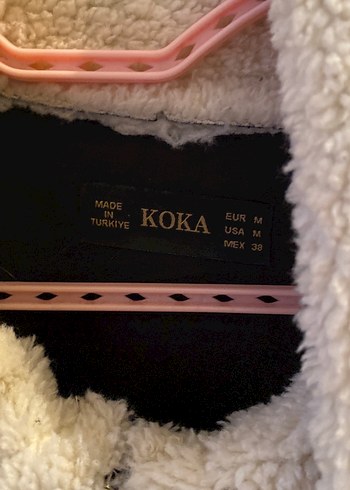 Bej Peluş Kadın Ceket Siyah Detaylı - Görsel 2