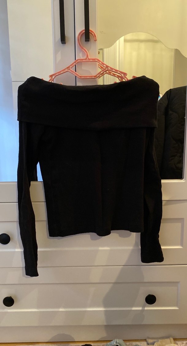 Siyah Madonna Yakalı Kadın Triko Kazak - Görsel 2