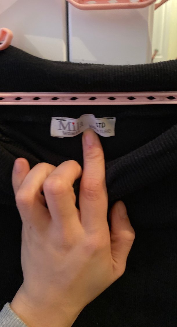 Siyah Madonna Yakalı Kadın Triko Kazak - Görsel 3