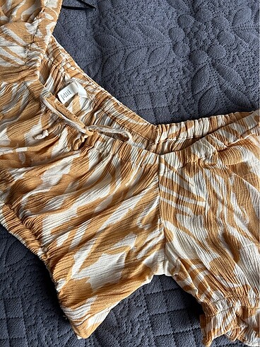 H&M cropp