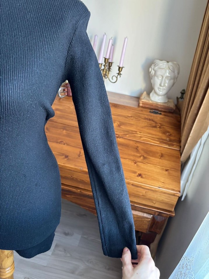 Siyah, Yüksek Yakalı, Kore stil Elbise - Görsel 3