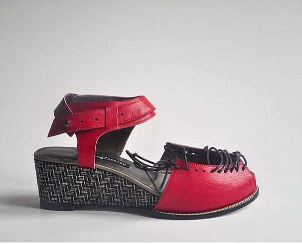 Keyman Design Hakiki deri Keyman design gotik stil sandalet