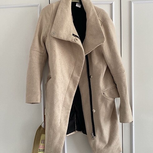 Bershka Kaşe mont