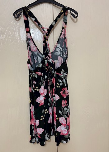 Forever 21 Pembe Çiçekli elbise