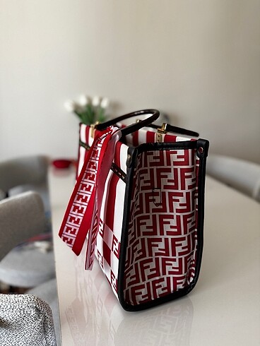 Fendi Fendi sunshine bag/El çantası