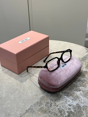 Miu Miu