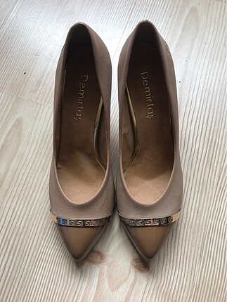 Mini topuklu stiletto