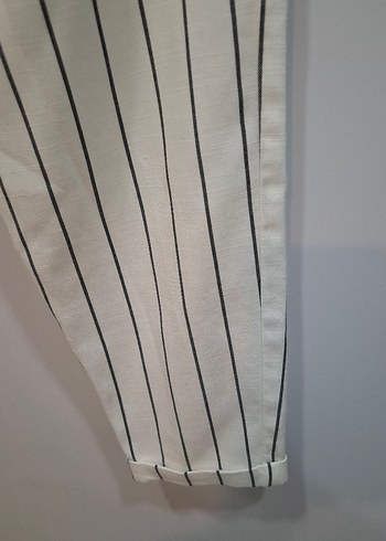 34 Beden Kadın Beyaz Gri Çizgili Kumaş Pantolon