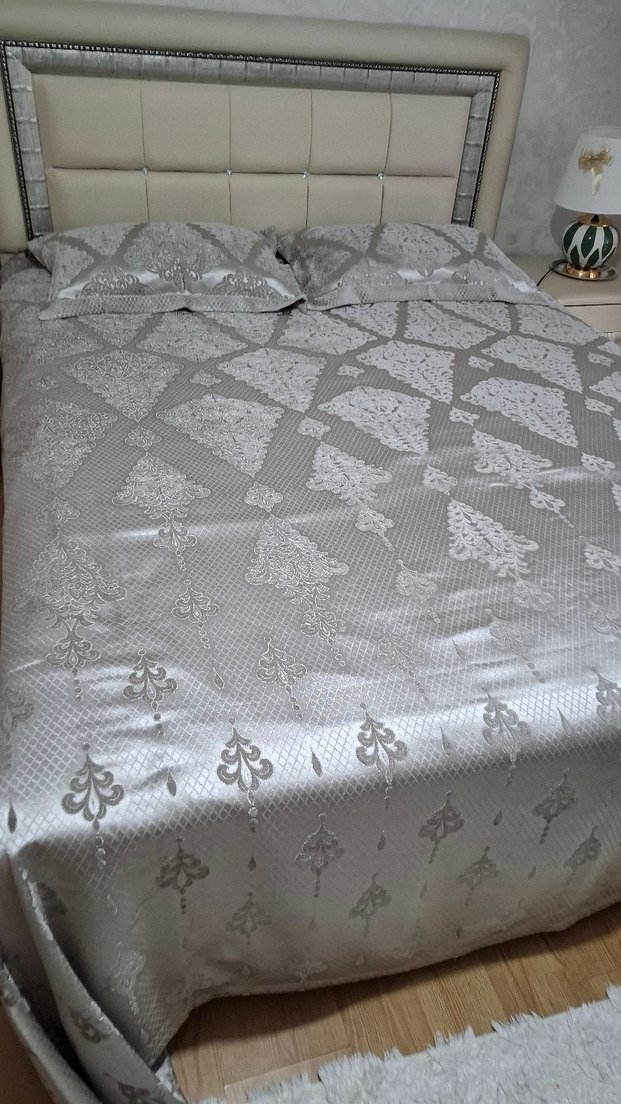 Gri saten yeni yatak örtüsü - Görsel 2
