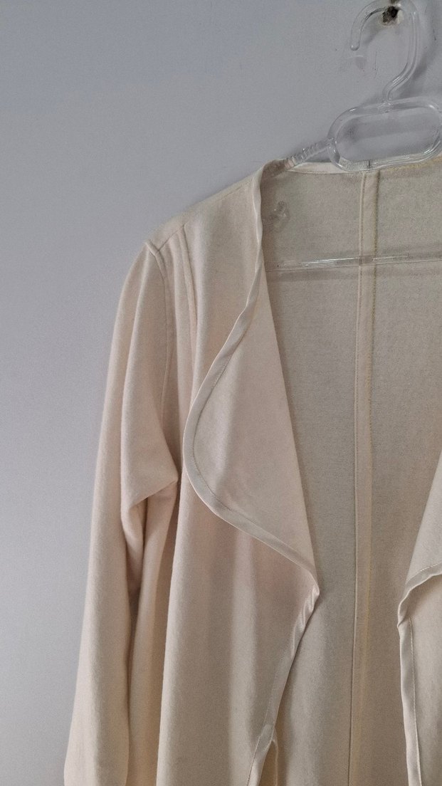 Bej şık sabahlik - Görsel 4