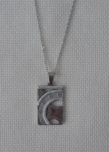 Gri Zincir Detaylı Kadın Kolye - Görsel 3