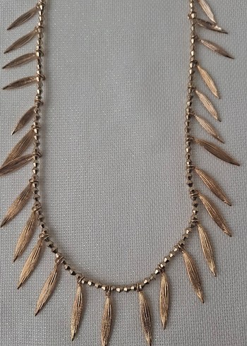 Uzun Zincir Detaylı Altın Renk Bohem Kolye - Görsel 3