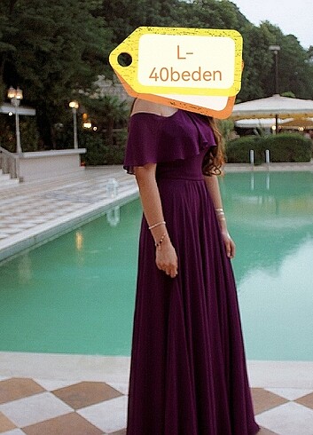 40 Beden Mürdüm Yaka Detaylı Şifon Abiye Elbise