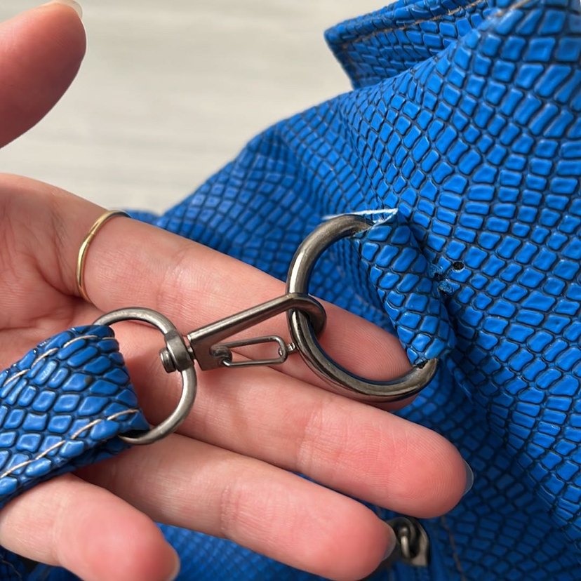 Metal Çivili Mavi Envelope Çanta — görsel 5/10