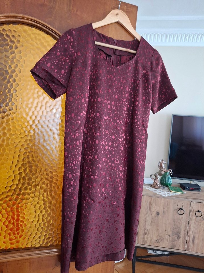 BORDO KISA KOLLU ÖZEL DİKİM ELBİSE - Görsel 2