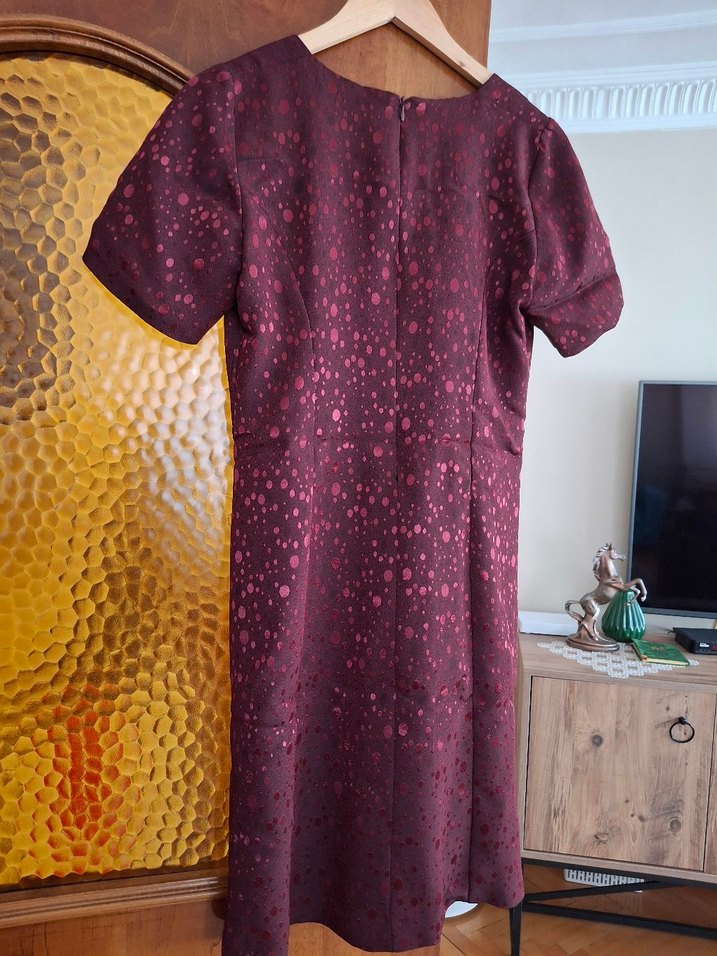 BORDO KISA KOLLU ÖZEL DİKİM ELBİSE - Görsel 3