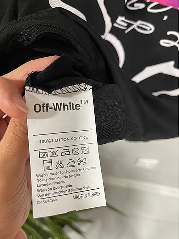 l Beden siyah Renk Off white tshirt