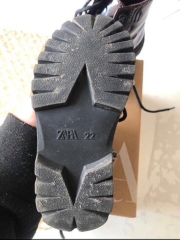 22 Beden Zara Bot