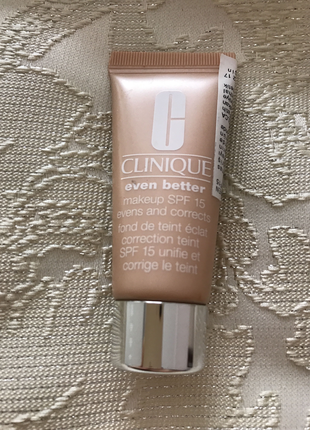Clinique Fondoten clinique even better 
