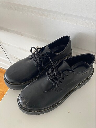 40 Beden siyah Renk y2k model doc martens tarzı ayakkabı