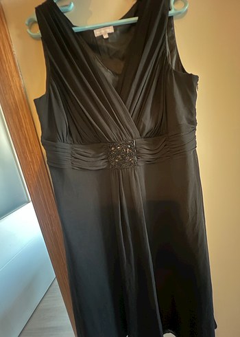 Siyah Kolsuz Midi Drapeli Abiye Elbise - Görsel 2