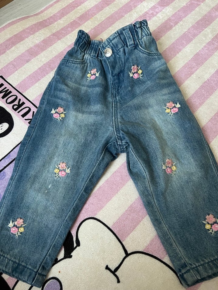Nakışlı Renkli Kız Çocuk Kot Pantolon - Görsel 4