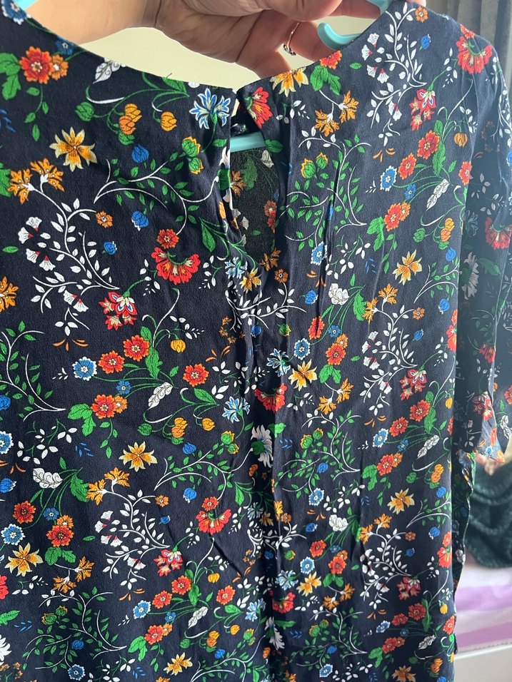 Çiçek Desenli Bohem Düğmeli  Bluz - Görsel 4