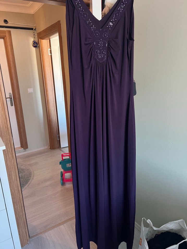 Mor Nakışlı Bohem Uzun Abiye Elbise - Görsel 5