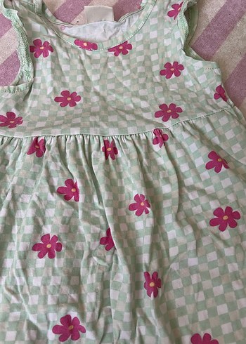 Çiçek Desenli Kız Çocuk Elbiseleri - Görsel 4