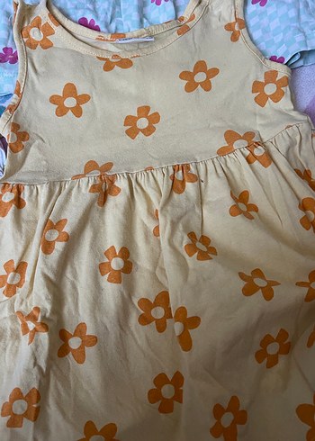 Çiçek Desenli Kız Çocuk Elbiseleri - Görsel 2