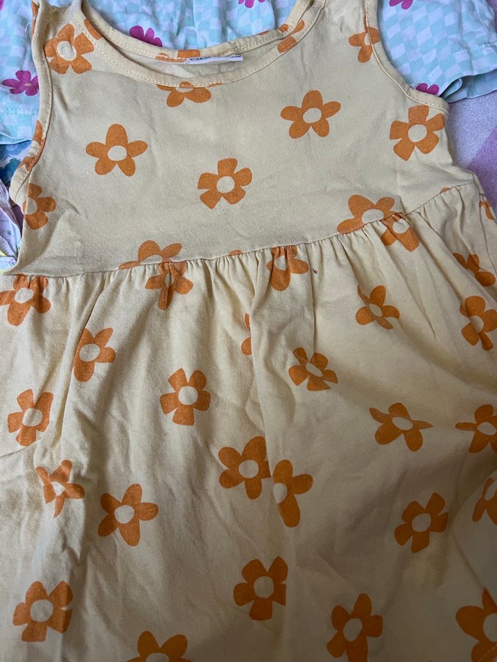 Çiçek Desenli Kız Çocuk Elbiseleri - Görsel 2
