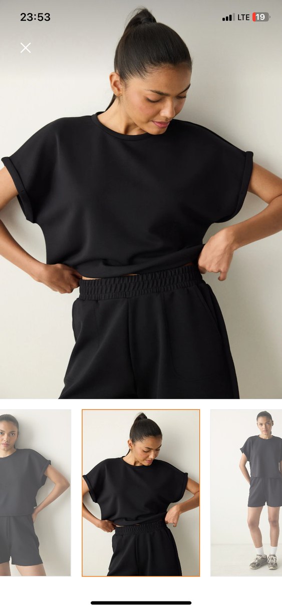 Siyah Mini crop tişört - Görsel 2