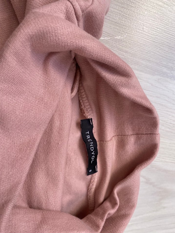 Pembe Yüksek Yakalı Bluz - Görsel 4