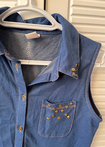 Mavi Denim Düğmeli Kolsuz Gömlek - Görsel 2