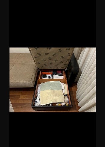 Yataş iyi durumda bazalı uzun koltuk - Görsel 5