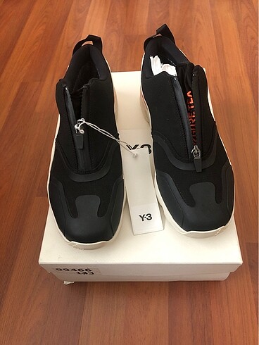 Y-3 terrex shift gora tex 43 1/3 numara