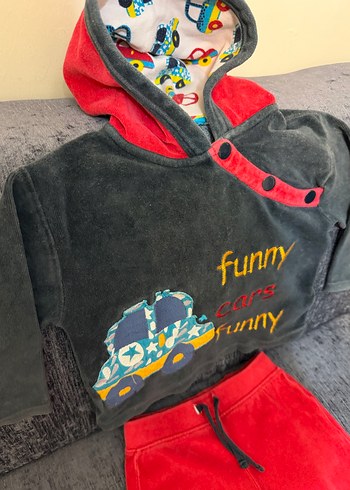 Kapüşonlu Erkek Bebek Takımı - Görsel 3